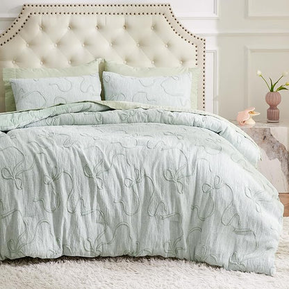 Bedsure Twin/Twin XL Comforter, GentleSoft™ 2 Pieces Bow Cute Bedding Green Room Decor Aesthetic, Twin/Twin XL Bedding Gifts for Her, 1 Bed Green Comforter, 1 Pillow Shams, 68x88 Inches
