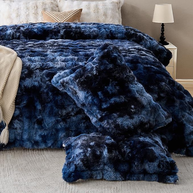 DAICO 3 Pieces Fluffy Faux Rabbit Fur Comforter Set Queen Size Tie Dyed Navy Plush Fuzzy Bubble Comforter Bedding Set Warm Cozy Bedding Comforter Sets for Winter, 1 Comforter and 2 Pillowcases