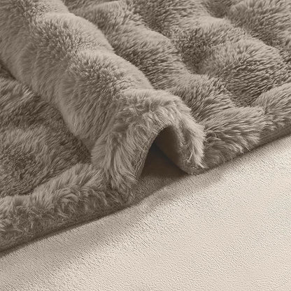 Modern Threads Water-Resistant Faux Rabbit Fur Pet Blanket for Dogs & Cats – Ultra-Soft Couch, Bed & Crate Protector, 30x40 Brown