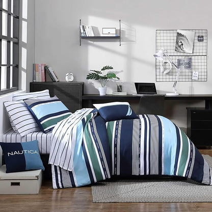 Nautica - King Comforter Set, Soft Woven Bedding with a Lightweight for Year Round Comfort, 5 Piece Bed Set with Matching Pillowcases & Bonus Throw Pillows (Elliot Blue)