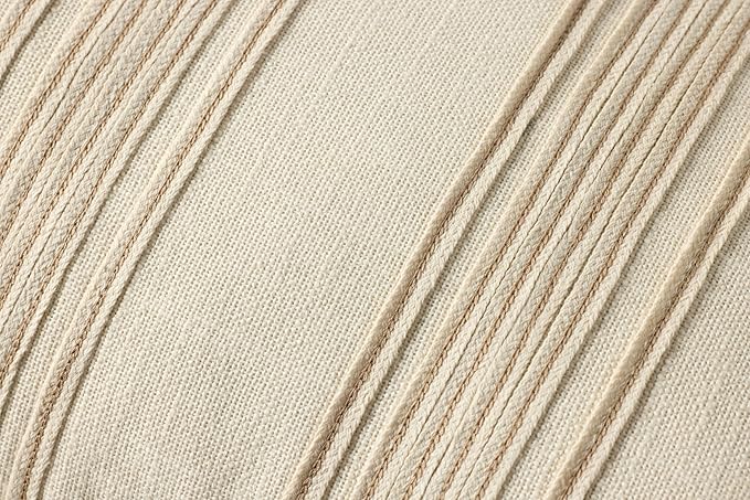 Loloi Chris Loves Julia Verona Collection PCJ0033 Ivory 12'' x 27'' Cover w/Down Pillow