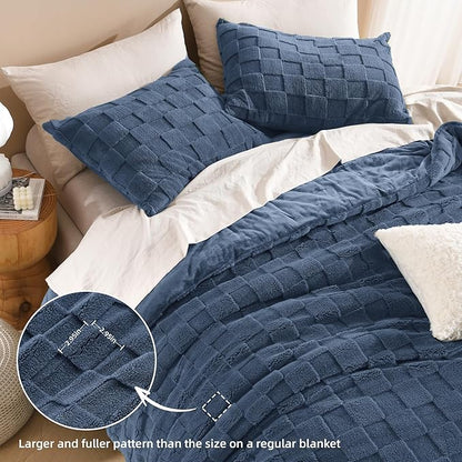 Litanika Fluffy Queen Size Comforter Set Ocean Blue, 3 Pieces Warm Sherpa Fleece Winter Bedding Set, Jacquard Checkered Plush Fuzzy Bed Set(1 Comforter, 2 Pillowcases)