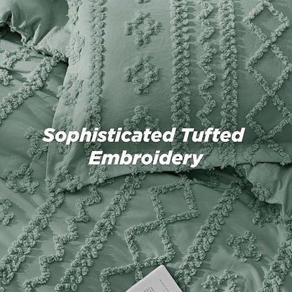 Bedsure Tufted Boho Comforter Set King Size - Green Boho Bed Set, GentleSoft™ 3 Pieces Farmhouse Shabby Chic Embroidery Bedding, Gifts for Woman, Soft Jacquard King Comforter for All Seasons