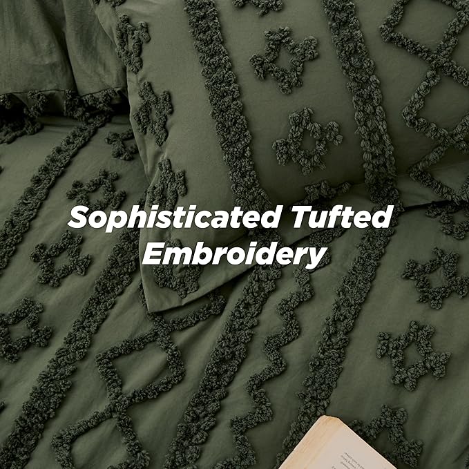Bedsure Tufted Boho Comforter Set Twin Size - Olive Green Boho Bed Set, GentleSoft™ 2 Pieces Farmhouse Shabby Chic Embroidery Bedding, Gifts for Woman, Soft Jacquard Twin Comforter for All Seasons