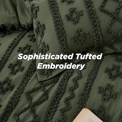 Bedsure Tufted Boho Comforter Set Oversized Queen - Olive Green Boho Bed Set, GentleSoft™ 3 Pieces Farmhouse Shabby Chic Embroidery Bedding, Gifts for Woman, Soft Jacquard Comforter for All Seasons
