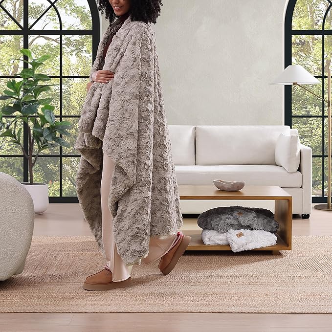 UGG Adalee Faux Fur Throw Blanket Luxury Lightweight Cozy Soft Throw for Couch Bed or Chair Hypoallergenic Machine Washable Double-Sided Fluffy Blanket Home Decor, 50-inch x 70-inch, Oyster Brown