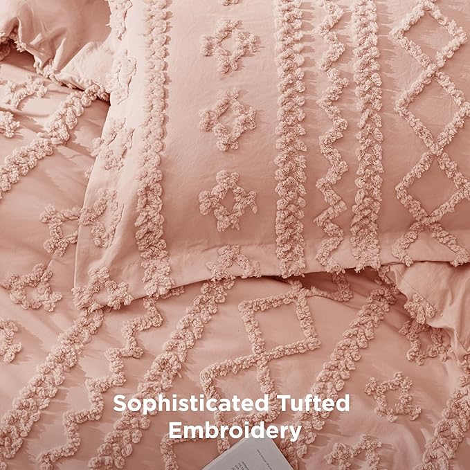 Bedsure Tufted Boho Comforter Set King Size - Light Pink Boho Bed Set, GentleSoft™ 3 Pieces Farmhouse Shabby Chic Embroidery Bedding, Gifts for Woman, Soft Jacquard King Comforter for All Seasons