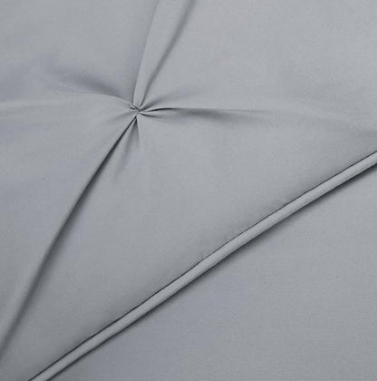 Amazon Basics Soft, Lightweight King Size Comforter Set, All-Season Down-Alternative 3-Piece Bedding Set, Pinch Pleat Design with Piped Edges, Dark Grey