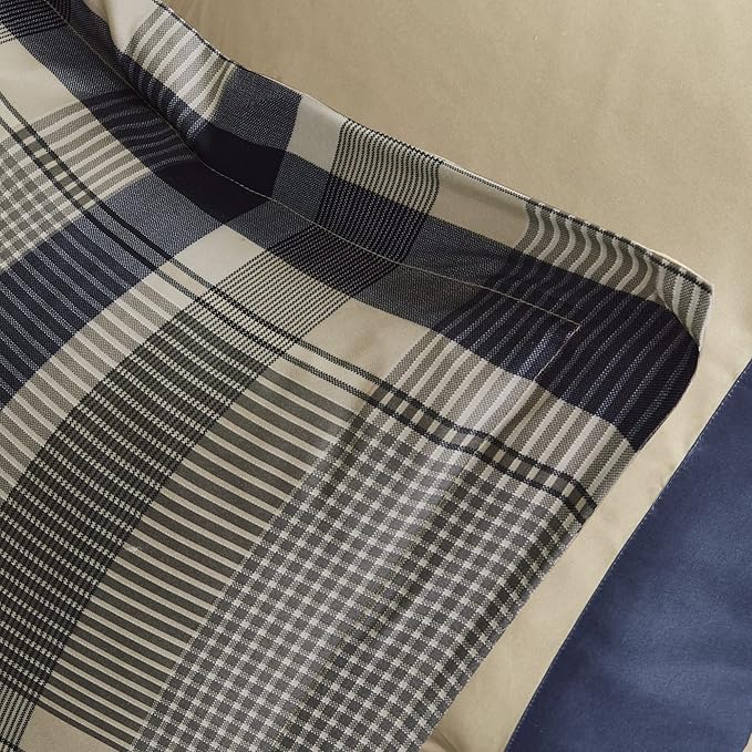 Intelligent Design Robbie 9-Piece Queen Comforter Set – Lightweight All-Season Plaid Bedding, Navy/Tan, Cozy Bed-in-a-Bag with Matching Shams & Decorative Pillow, Modern Casual Style
