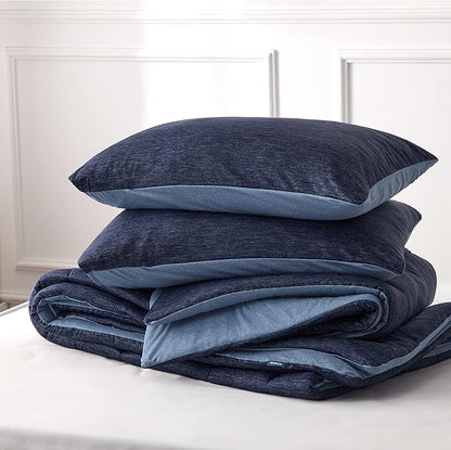 Bedsure California King Comforter Set - Cooling and Warm Bed Set, Navy Blue Reversible Bedding for All Season, 3 Pieces, 1 California King Size Comforter (104"x96") and 2 Pillow Cases (20"x36")