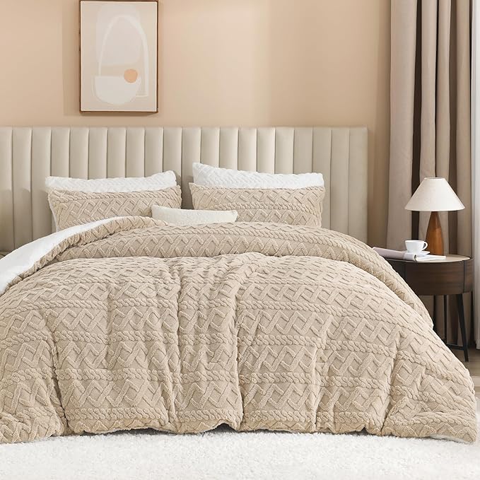Andency Fluffy Sherpa Queen Comforter Set, Super Soft Beige Fleece Warm Bedding for Winter, Luxury Jacquard Boho Thick Fuzzy Plush Bed Set 3 Pieces(1 Shaggy Comforter, 2 Pillowcases)
