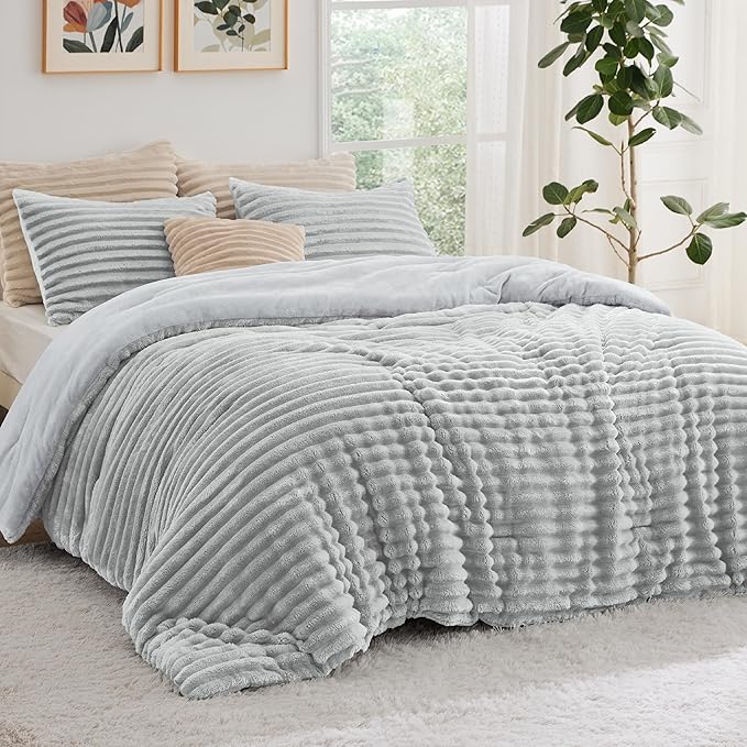 Bedsure Queen Comforter Set - GentleSoft™ 3 Pieces Fluffy Double-Side Fleece Comforter Set, Cozy Striped Room Decor Aesthetic, Luxury Light Grey Bedding Queen Size with 2 Pillowcases, 90x90 Inches