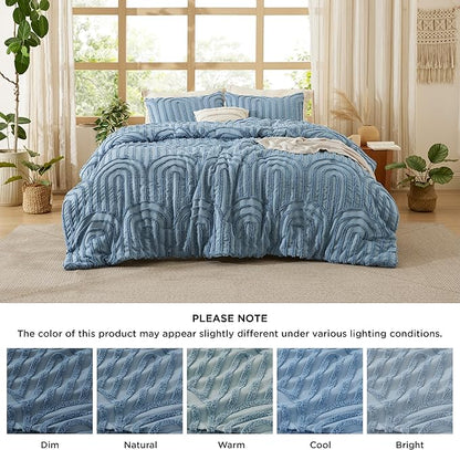 Bedsure Boho Tufted Blue Comforter King Size, GentleSoft™ 3 Pieces Boho Farmhouse Decor Bedding, Arch Shabby Chic Bedding for All Seasons, 1 Bed Comforter, 2 Pillow Shams, 104x90 Inches