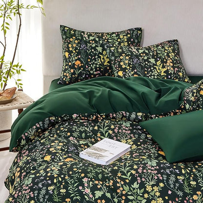 Wake In Cloud - Floral Comforter Set, Shabby Chic Cottage Garden Botanical Flower Style with Elegant Wildflower Pattern, Soft Lightweight Bedding, 3 Pieces, Dark Green, Full Size