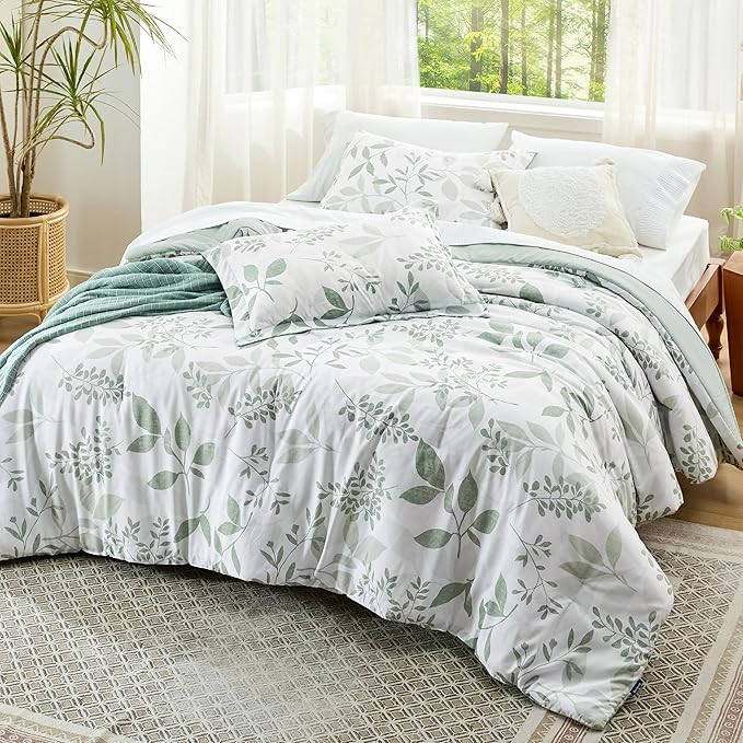Bedsure Twin/Twin XL Comforter Set Dorm Bedding - White & Green Floral Comforter Set, Twin Extra Long Comforter for College, 2 Pieces Summer Bed Includes 1 Pillow Sham Floral Sage Green