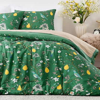 MUSSEL Green Bedding King Comforter Set 3 Pieces,Vintage Botanical Floral Pattern Bed Comforter Sets,Boho Whimsical Modern Printed Design Cute Seersucker Bedroom Comforter and Shams