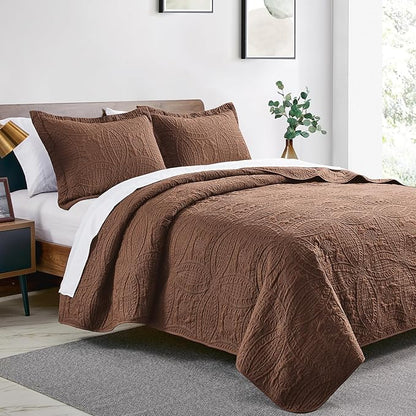 Love's cabin King Size Quilt Bedding Set Brown Bedspreads - Bed Lightweight Bedspread Comforter - Coin Pattern Bedding Coverlet for All Season - 3 Pieces (1 Quilt, 2 Pillow Shams)