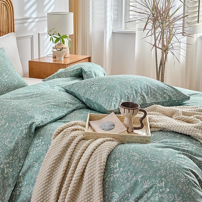 mixinni Sage Green Comforter Set Twin XL-Exquisite Floral Twin XL Size Comforter Set for All Seasons, 3 Pieces, 1 Wildflower Plants Comforter (68"x90") and 2 Pillow Cases (20"x26"), Sage Green