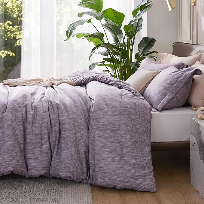 Bedsure Full Comforter Set - Dark Red Soft Bedding for All Seasons, Cationic Dyed Bed Set, 3 Pieces, 1 Full Size Comforter (82"x86") and 2 Pillow Shams (20"x26"+2")