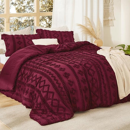 Bedsure Tufted Boho Comforter Set Queen Size - Burgundy Boho Bed Set, GentleSoft™ 3 Pieces Farmhouse Shabby Chic Embroidery Bedding, Gifts for Woman, Soft Jacquard Queen Comforter for All Seasons