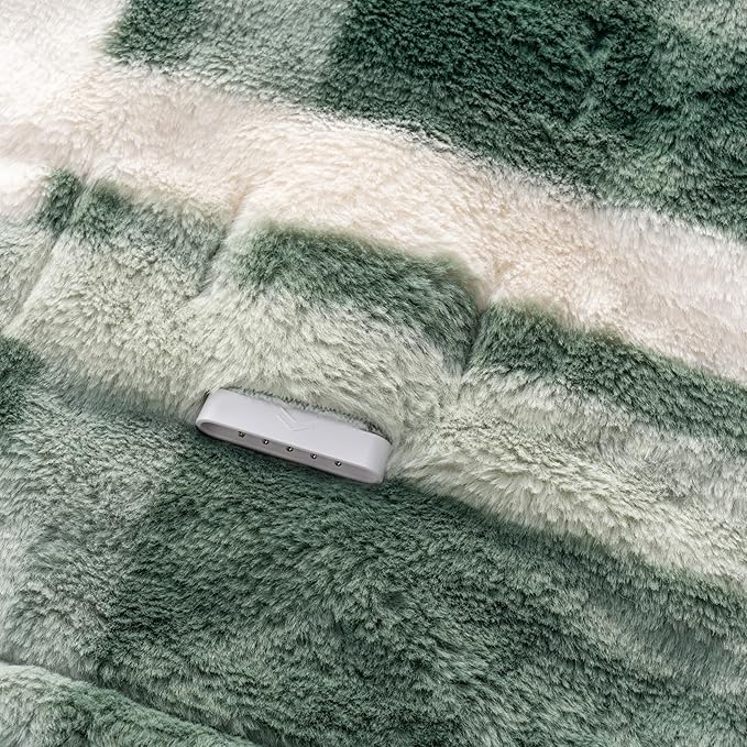 Berkshire Blanket Heated Throw Blanket, Grace Fur to Loftmink Reversible Electric Throw with 4 Heat Levels, Fast Heating Printed Throw for Couch and Bed, Auto Shut-Off Feature (50"x60")