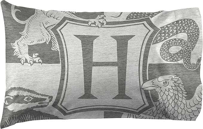 Jay Franco Harry Potter Spellbound 4 Piece Twin Bed Set - Includes Reversible Comforter & Sheet Set - Bedding Features Hogwarts Logo - Super Soft Polyester - (Official Harry Potter Product)