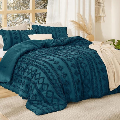 Bedsure Tufted Boho Comforter Set California King - Teal Boho Bed Set, GentleSoft 3 Pieces Farmhouse Shabby Chic Embroidery Bedding, Gifts for Woman, Soft Jacquard Comforter for All Seasons