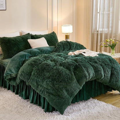 Andency Fluffy Emerald Green Comforter Set Queen Size, 3 Pieces Winter Faux Fur Warm Soft Fuzzy Plush Bedding Comforter Set (1 Velvet Comforter & 2 Pillowcases), Thick Heavy Puffy Comfy Bedding Set