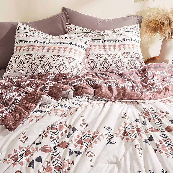 Geniospin King Size Comforter Set- 7 Pieces Boho Bed in a Bag, Western Bedding Set for All Seasons, Reversible Aztec Bedding, Lightweight Comforter Bed Set with Sheets, Pillowcases & Shams