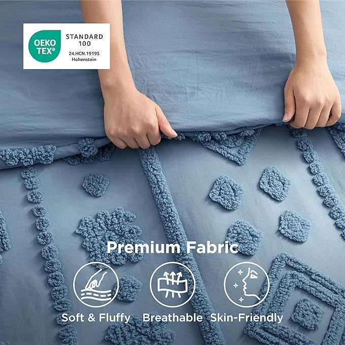Bedsure Boho Tufted Blue Comforter King Size, GentleSoft™ 3 Pieces Boho Farmhouse Decor Bedding, Exquisite Shabby Chic Bedding for All Seasons, 1 Bed Comforter, 2 Pillow Shams, 104x90 Inches