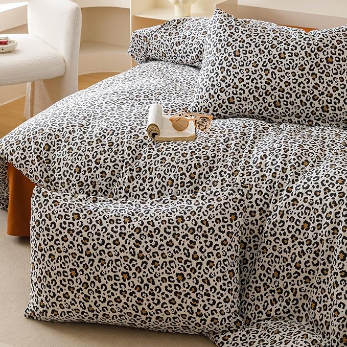 CLOTHKNOW Black Leopard Print Full Size Comforter Set Black White Brown Bedding Comforter Sets Cheetah Print Bedding Sets with 2 x Pillow Cases