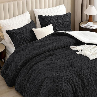 Andency Fluffy Comforter Set Full Size, Black Sherpa Fleece Super Soft Warm Bedding for Winter, Luxury Boho Jacquard Thick Fuzzy Plush Bed Set 3 Pieces(1 Shaggy Comforter, 2 Pillowcases)