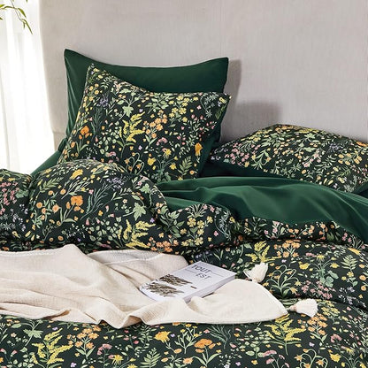Wake In Cloud - Floral Comforter Set, Shabby Chic Cottage Garden Botanical Flower Style with Elegant Wildflower Pattern, Soft Lightweight Bedding, 3 Pieces, Dark Green, Twin/Twin XL Size