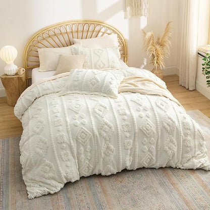 Bedsure Boho Tufted White Comforter King Size, GentleSoft™ 3 Pieces Boho Farmhouse Decor Bedding, Exquisite Shabby Chic Bedding for All Seasons, 1 Bed Comforter, 2 Pillow Shams, 104x90 Inches