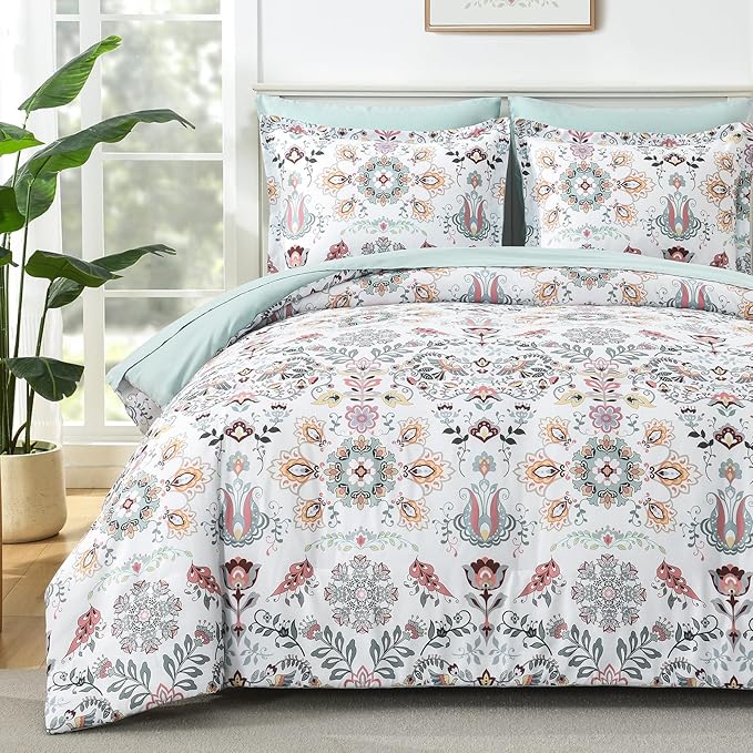 Boho Comforter Set Queen - 7 Pieces Bed in a Bag Floral Design, Bohemian Comforter Set with Sheets, Soft Microfiber Complete Bedding Sets All Season (Light Green, Queen)