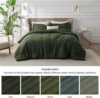 Bedsure King Size Comforter Set - Dark Green Soft Bedding for All Seasons, Cationic Dyed Bed Set, 3 Pieces, 1 King Size Comforter (104"x90") and 2 Pillow Shams (20"x36"+2")