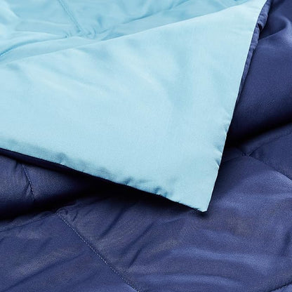 Amazon Basics Washable Comforter Blanket, Reversible Lightweight Microfiber All Season, Twin/Twin XL, Navy/Sky Blue
