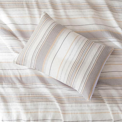 Amazon Basics Comforter Set, 2-Piece Jacquard Microfiber Comforter and Pillow Sham, All-Season Bedding, Twin, Beige Striped