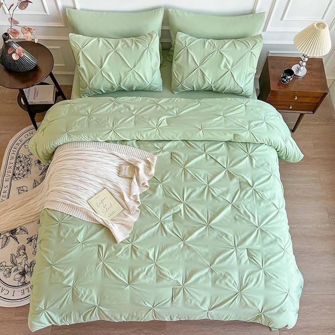 Maple&Stone California King Comforter Set, 7 Pieces Cal King Bed Set, Pinch Pleat Bed in a Bag Bedding Set with Comforter, Sheets, Pillowcases & Shams - Light Green
