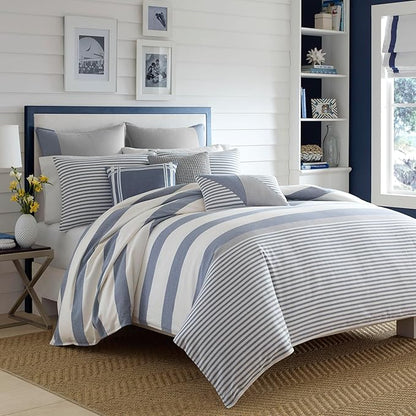 Nautica - Queen Comforter Set, Soft & Breathable Cotton Bedding with Medium Weight Feel, Reversible 3 Piece Bed Set with Matching Pillowcases (Fairwater Blue)