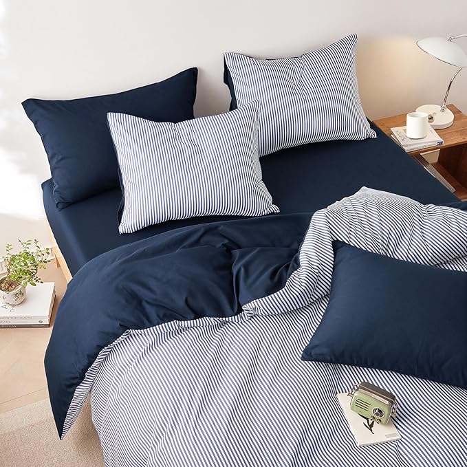Wake In Cloud - Striped Comforter Set with Sheets, Ticking Stripe Vertical Pinstripe Neutral Farmhouse Pattern Printed, 5 Pieces Bed in a Bag, Navy Blue White, Twin Size