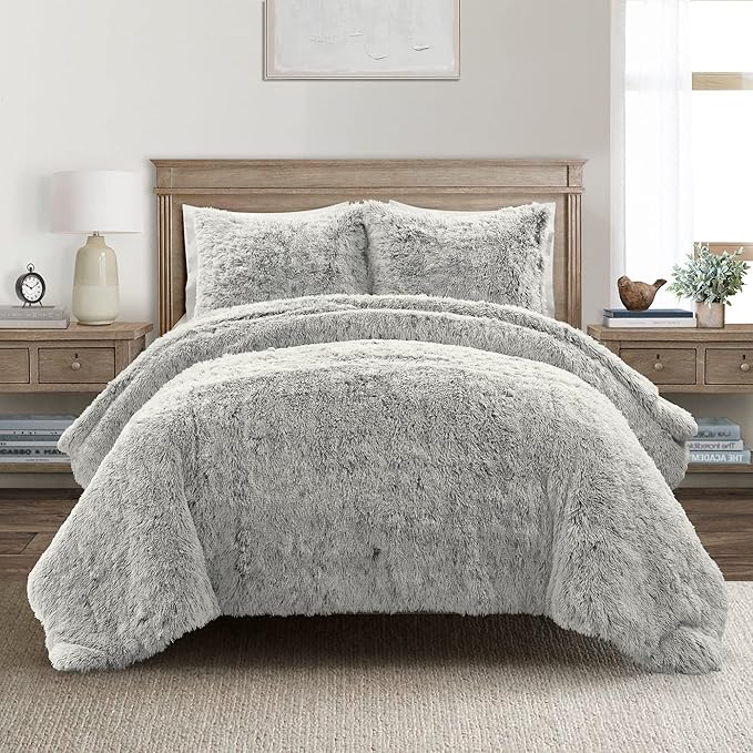 Lush Decor Emma Cozy Soft Fluffy Two Tone Faux Fur Comforter Set, Full/Queen, Gray - College Dorm Shaggy Plush Warm 3 Piece Bedding Set