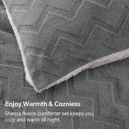 BEDELITE Fluffy King Size Comforter Set - Super Soft Sherpa Grey Comforter for King Size Bed, Luxury Warm Bedding Set for Winter, Fuzzy Bed Set 3 Pieces (1 Comforter, 2 Pillowcases)