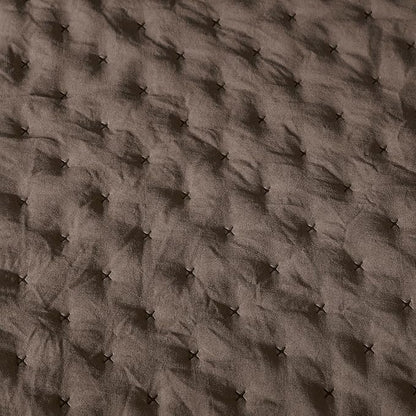 Amazon Basics Brushed Microfiber Quilt Set, Extra Soft with Natural Texture, 3-Piece, Queen/Full, Brown