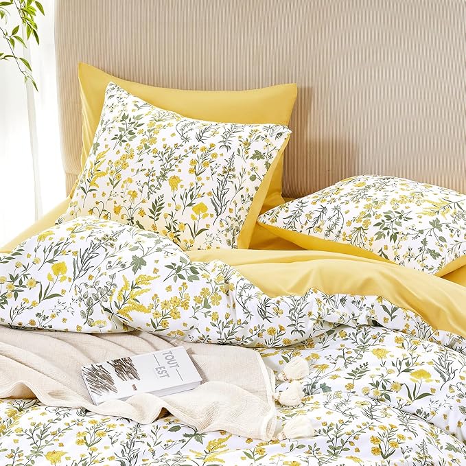 Wake In Cloud - Floral Comforter Set, Shabby Chic Cottage Garden Botanical Flower Style with Elegant Wildflower Pattern, Soft Lightweight Bedding, 3 Pieces, Yellow White, Twin/Twin XL Size