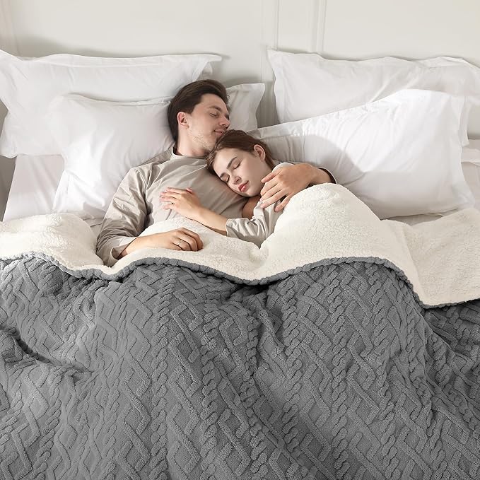 Electric Heated Blanket, 3D Pattern Design, 84“ x 90” Heated Blanket with 5 Heating Levels & 10 Hours Auto Off, Grey, YCDM-EB8490