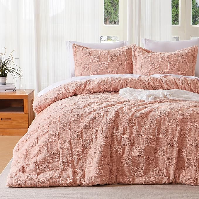 Joiedomi Tufted King Size Comforter Set, 3 Pieces Coral Pink Boho King Bedding Set with 1 Plaid Geometric Comforter and 2 Pillow Shams, Checkered Bed in a Bag for All Seasons