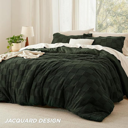Bedsure Queen Size Comforter Set Dark Olive Green, Boho Tufted Bed Set, Checkered Farmhouse Shabby Chic Bedding, 3 Pieces, 1 Plaid Geometric Comforter and 2 Pillow Shams