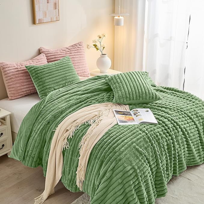 Simple&Opulence Fluffy Faux Fur Comforter Set, Plush Fuzzy Minky Bedding Set, 3 Pieces Warm Soft Comforter Bedding Set for Winter - 1 Shaggy Comforter with 2 Pillow Shams(Queen, Striped - Green)
