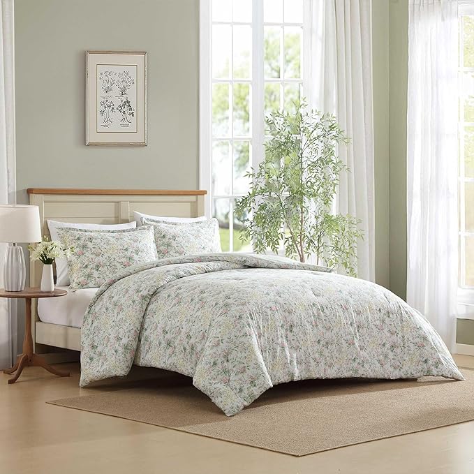 Laura Ashley - Full/Queen Comforter Set, Super Soft Cotton Bedding with Matching Sham, Botanical Design, Vintage Bed Essentials (Bramble Floral Pink, Full/Queen)